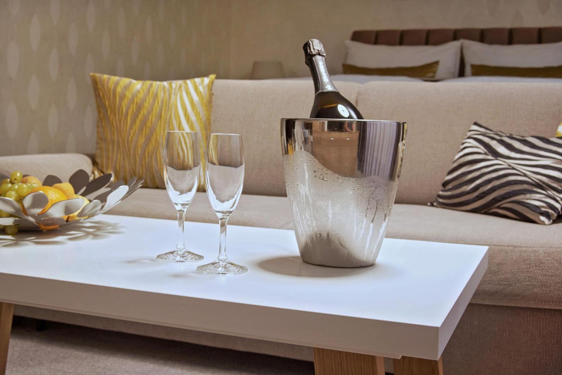 Privilege - Empire Hotels Group Košice Buitenkant foto