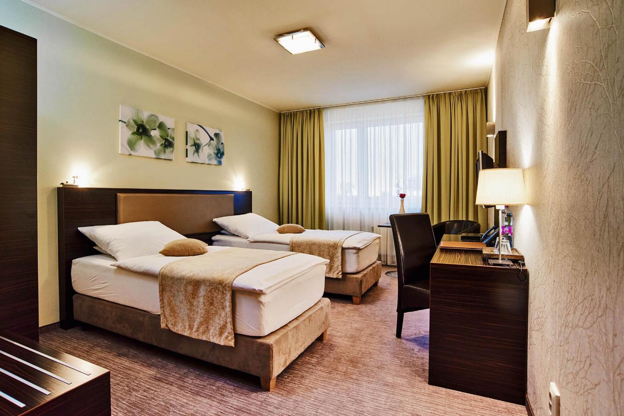 Privilege - Empire Hotels Group Košice Buitenkant foto
